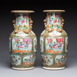 Four Chinese Canton famille rose vases with narrative design, 19th C. — photo 2