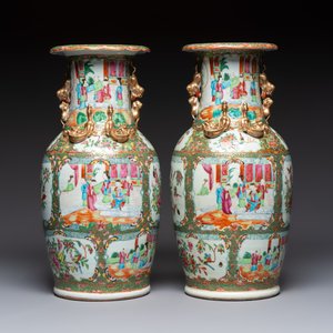 Four Chinese Canton famille rose vases with narrative design, 19th C. — photo 4