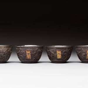Four Chinese carved and silver-lined coconut cups, 19/20th C. — photo 3