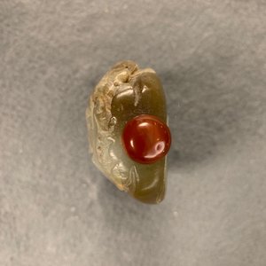 Four Chinese carved jade snuff bottles, 19/20th C. — 照片 12