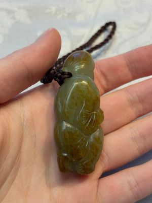 Four Chinese celadon and russet jade carvings, Qing — foto 11