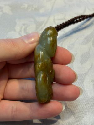 Four Chinese celadon and russet jade carvings, Qing — foto 12