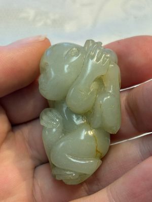 Four Chinese celadon and russet jade carvings, Qing — foto 16