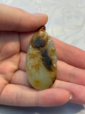 Four Chinese celadon and russet jade carvings, Qing — foto 2