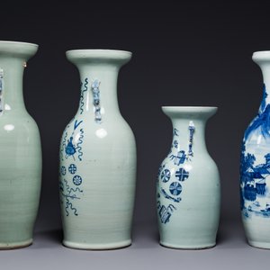 Four Chinese celadon-ground blue and white vases, 19th C. — 照片 2