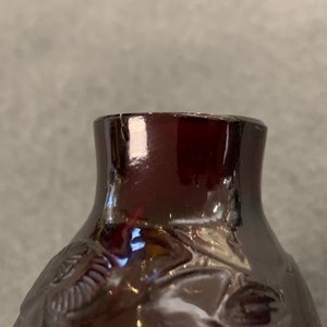 Four Chinese cherry red and pink glass snuff bottles, 19/20th C. — photo 17