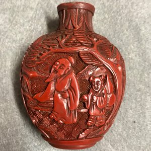 Four Chinese cinnabar lacquer snuff bottles, 19/20th C. — 照片 16