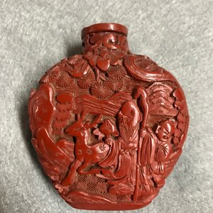 Four Chinese cinnabar lacquer snuff bottles, 19/20th C. — 照片 29