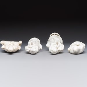 Four Chinese Dehua blanc de Chine figures of Guanyin and six wine cups, Kangxi and later — foto 12