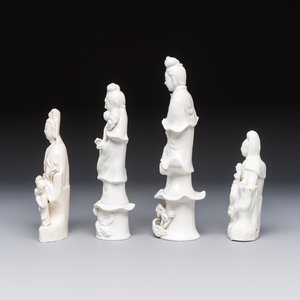 Four Chinese Dehua blanc de Chine figures of Guanyin and six wine cups, Kangxi and later — foto 9