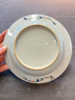 Four Chinese doucai plates with birds among bamboo and floral design, 18th C. — foto 7