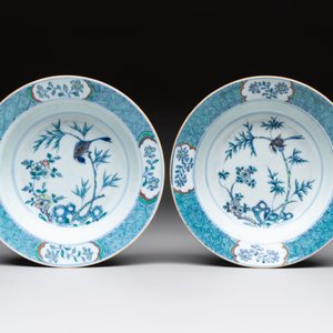 Four Chinese doucai plates with birds among bamboo and floral design, 18th C. — foto 2