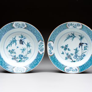 Four Chinese doucai plates with birds among bamboo and floral design, 18th C. — foto 4