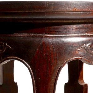 Four Chinese dreamstone and cloisonné inset wood stands, 19/20th C. — 照片 10