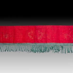 Four Chinese embroidered silk and felt altar panels, 19th C — 照片 7