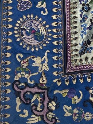 Four Chinese embroidered silk skirts and three yellow 'magua' jackets, 19/20th C. — photo 33