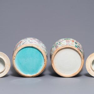 Four Chinese famille rose and verte vases, 19th C. — 照片 6