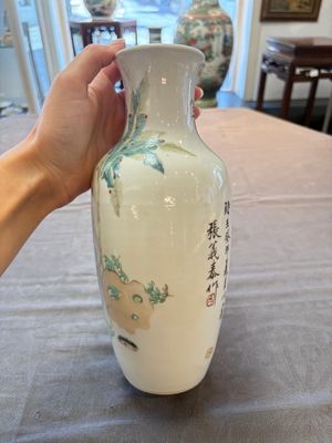 Four Chinese famille rose and verte wares, Zhang Yi Tai Hui 張義泰繪 mark, 19th C. — photo 2