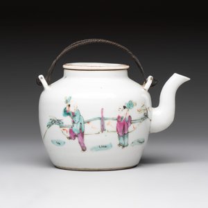 Four Chinese famille rose and verte wares, Zhang Yi Tai Hui 張義泰繪 mark, 19th C. — photo 16