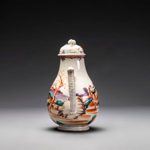 Four Chinese famille rose cups and saucers and an ewer with design of two horses, Qianlong — photo 6