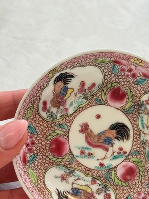 Four Chinese famille rose cups and saucers, Yongzheng/Qianlong — photo 50
