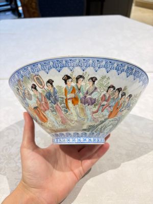 Four Chinese famille rose eggshell bowls with 'immortals' and 'landscape' design, Republic — photo 1