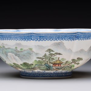 Four Chinese famille rose eggshell bowls with 'immortals' and 'landscape' design, Republic — photo 10