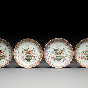 Four Chinese famille rose 'flower basket' plates, Qianlong — photo 2