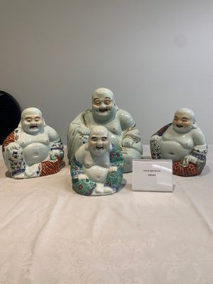 Four Chinese famille rose Milefo Buddhas, Wan Tongshun 萬同順 mark, 20th C. — photo 1