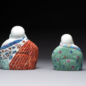 Four Chinese famille rose Milefo Buddhas, Wan Tongshun 萬同順 mark, 20th C. — photo 10