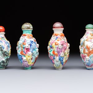 Four Chinese famille rose moulded 'Luohan' snuff bottles, Qianlong marks, 19th C. — photo 5