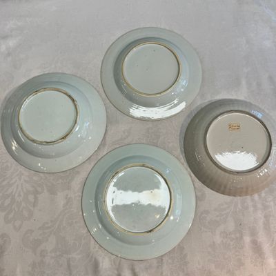 Four Chinese famille rose plates with floral and landscape design — photo 2