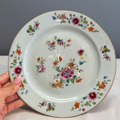 Four Chinese famille rose plates with floral and landscape design — photo 11
