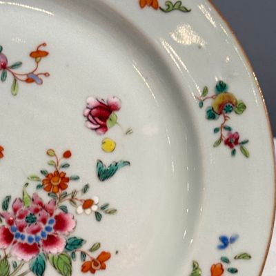 Four Chinese famille rose plates with floral and landscape design — photo 16