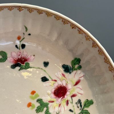 Four Chinese famille rose plates with floral and landscape design — photo 25