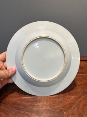 Four Chinese famille rose plates with flowers and animals, Yongzheng/Qianlong — 照片 25
