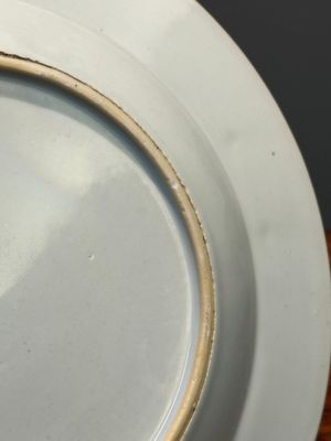 Four Chinese famille rose plates with flowers and animals, Yongzheng/Qianlong — 照片 27