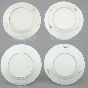 Four Chinese famille rose plates, Yongzheng/Qianlong, 18th C. — 照片 2