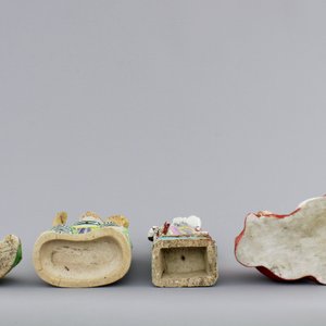 Four Chinese famille rose porcelain figures of immortals, 18/19th C. — photo 4