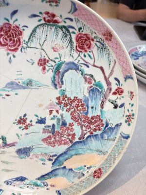 Four Chinese famille rose 'riverscape' plates and five 'flower basket' plates, Qianlong — photo 15