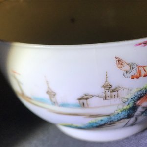 Four Chinese famille rose 'Sailor's farewell' cups and saucers, Qianlong — photo 13