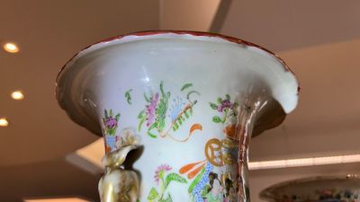 Four Chinese famille rose vases, 19/20th C. — 照片 1