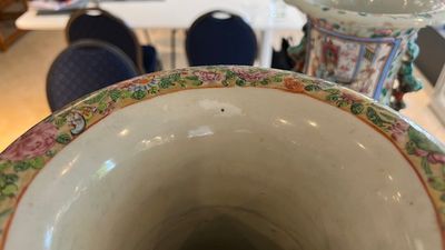 Four Chinese famille rose vases, 19/20th C. — 照片 3
