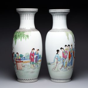 Four Chinese famille rose vases with figures and birds among flowering branches, Qianlong marks, 20th C. — foto 2