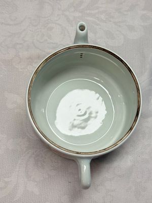 Four Chinese famille rose wares — photo 17