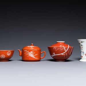 Four Chinese famille rose wares and three with coral-red-ground, 19/20th C. — photo 2