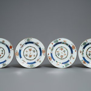 Four Chinese famille verte 'ducks in lotus pond' plates, Kangxi — 照片 2