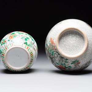 Four Chinese famille verte vases, a jar and a bowl, 19th C. — 照片 19