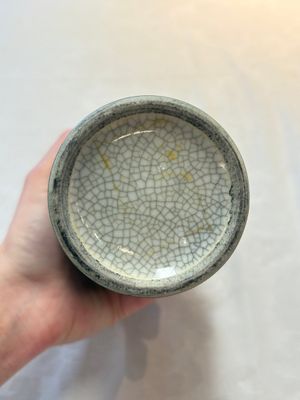 Four Chinese green crackle-glazed vases, 19th C. — photo 12