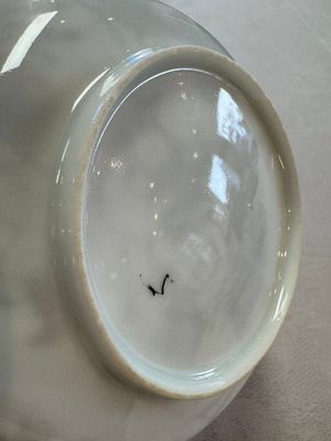 Four Chinese grisaille 'Western subject' cups and nine saucers, Qianlong — photo 25